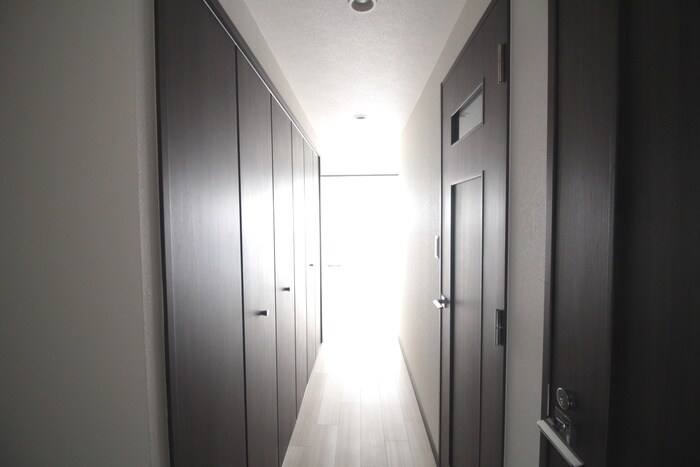 物件内観写真17　(廊下)