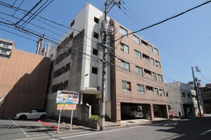 上竹ビル外観写真