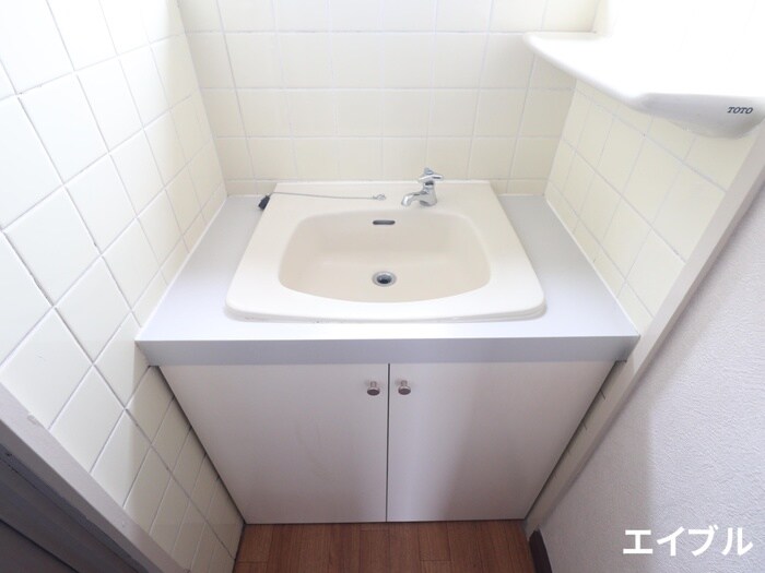 物件内観写真10　(洗面)