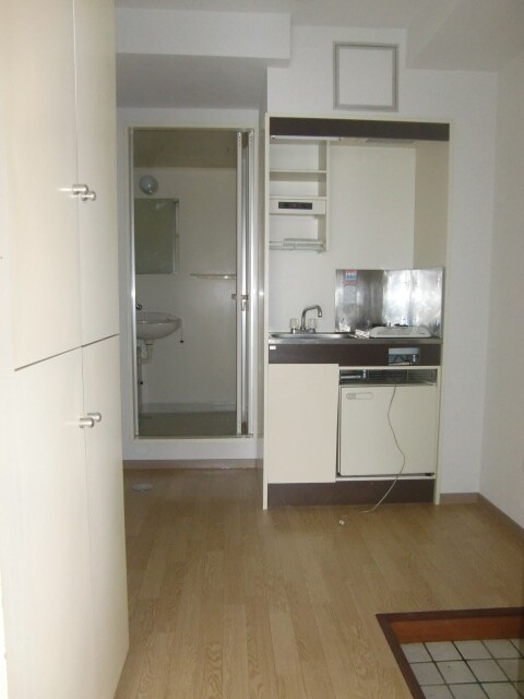 物件内観写真15　(玄関)