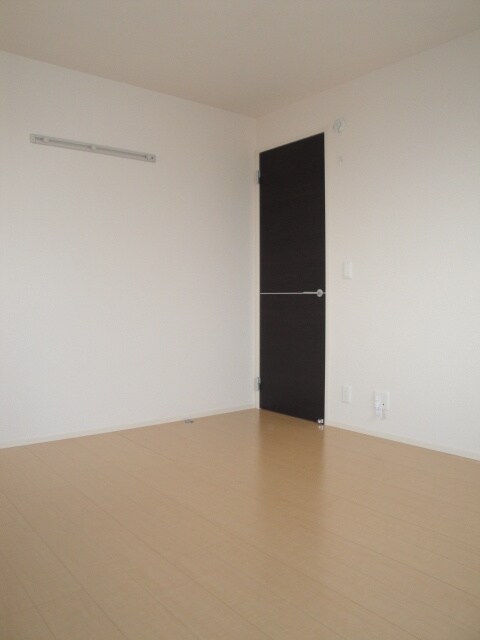 物件内観写真14　(居室)