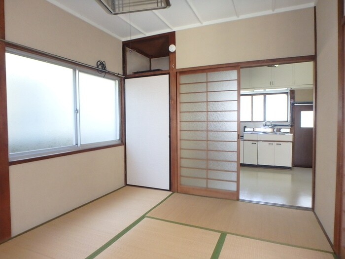 物件内観写真8　(洗面)