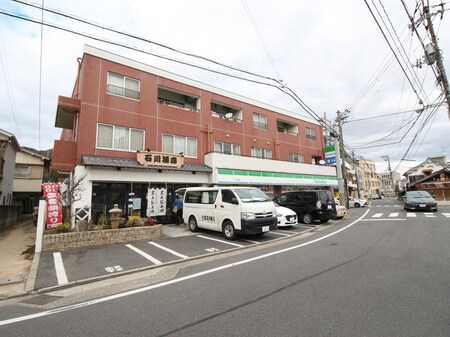 石川ビル外観写真