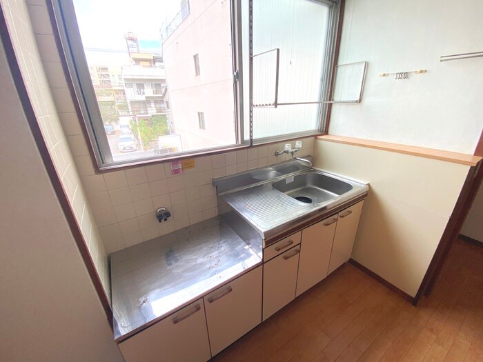 物件内観写真5　(キッチン)