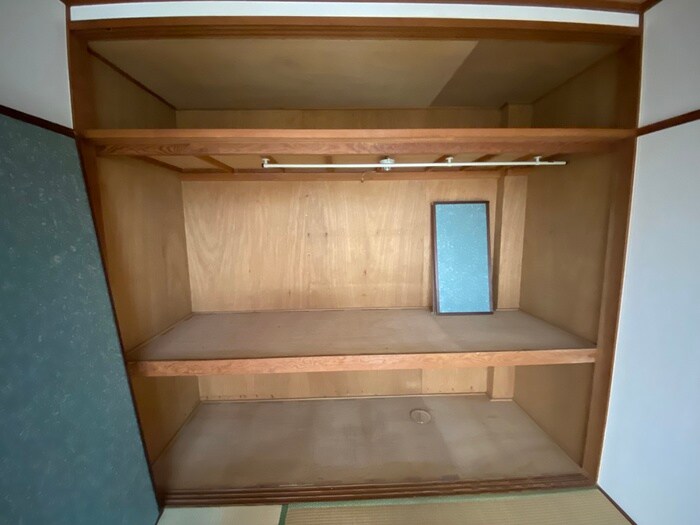 物件内観写真11　(収納)