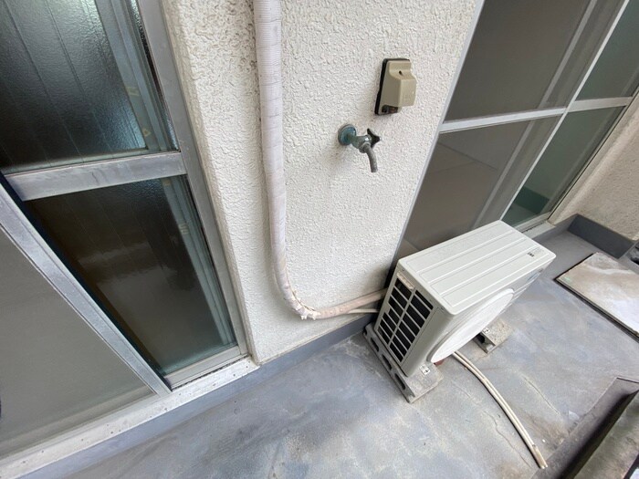 物件内観写真13　(洗濯機置場)