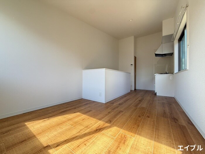 物件内観写真8　(居室)