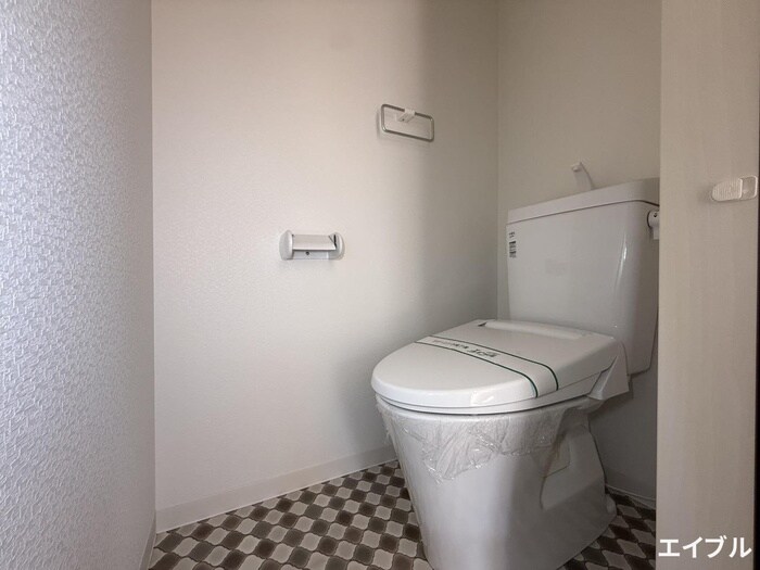 物件内観写真12　(トイレ)