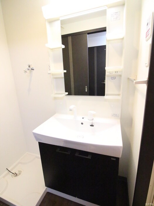 物件内観写真12　(洗面)