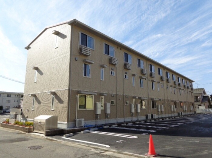 物件外観写真4　(外観写真)