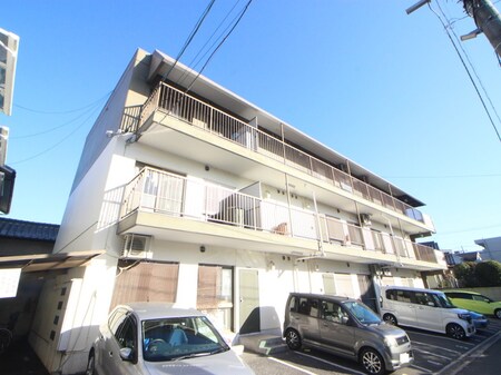 松屋マンション外観写真