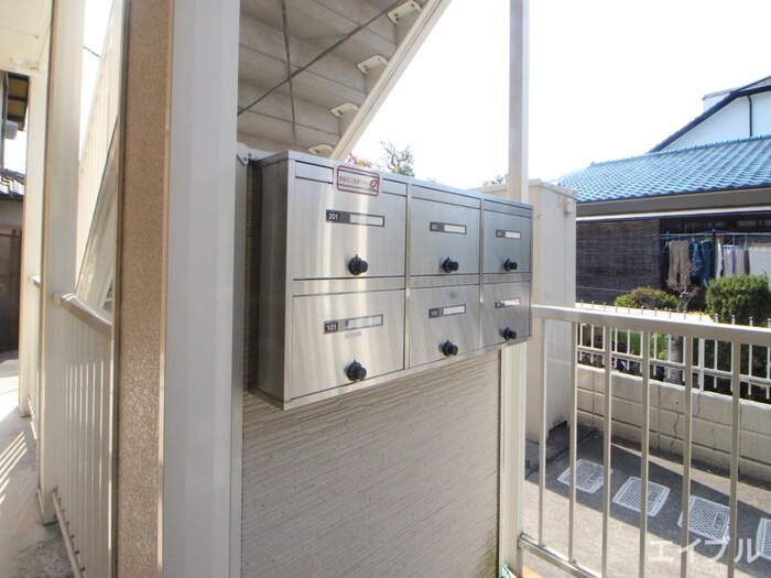 物件外観写真4　(建物設備)