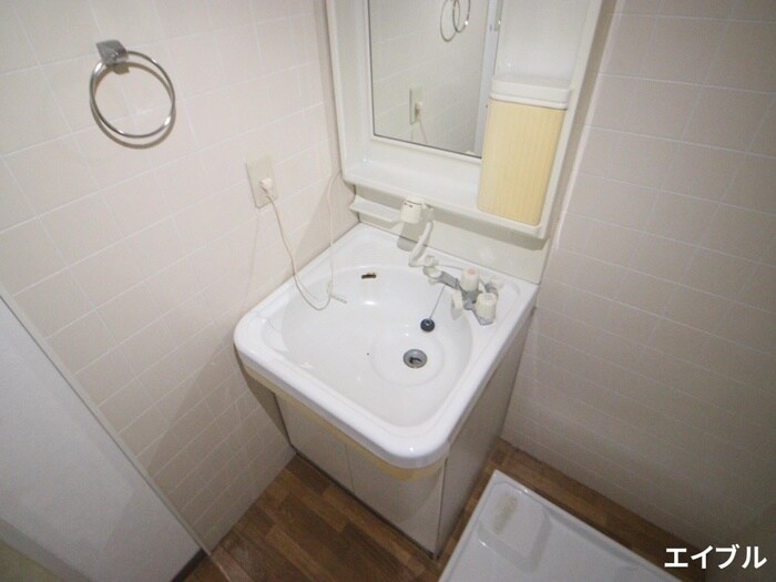 物件内観写真13　(洗面)