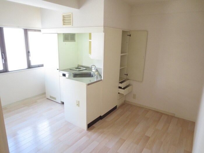 物件内観写真7　(居室)