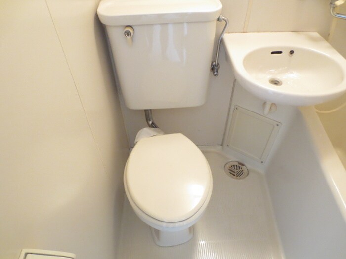 物件内観写真10　(トイレ)