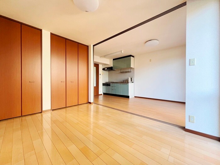 物件内観写真7　(居室)