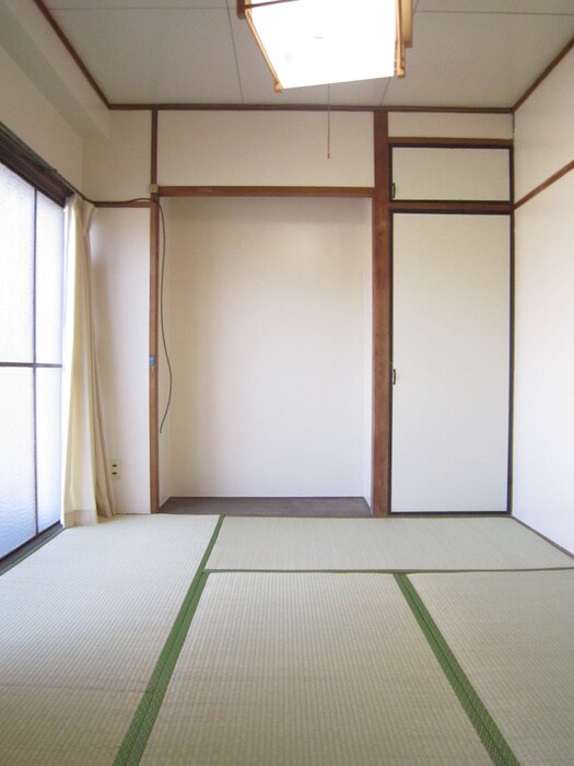 物件内観写真5　(居室)