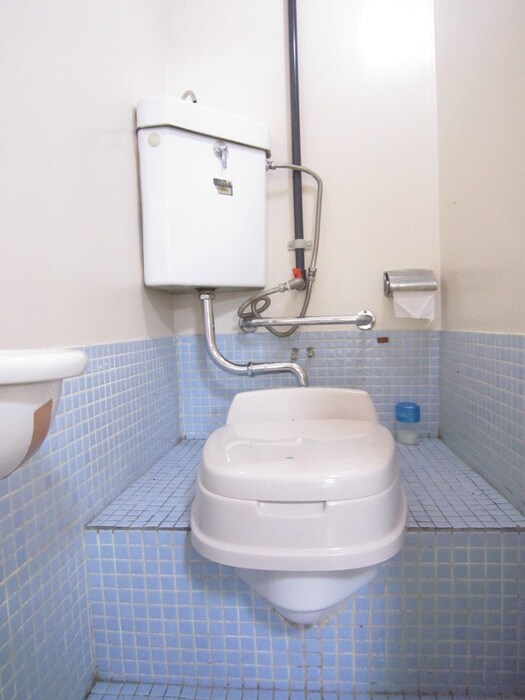 物件内観写真9　(トイレ)