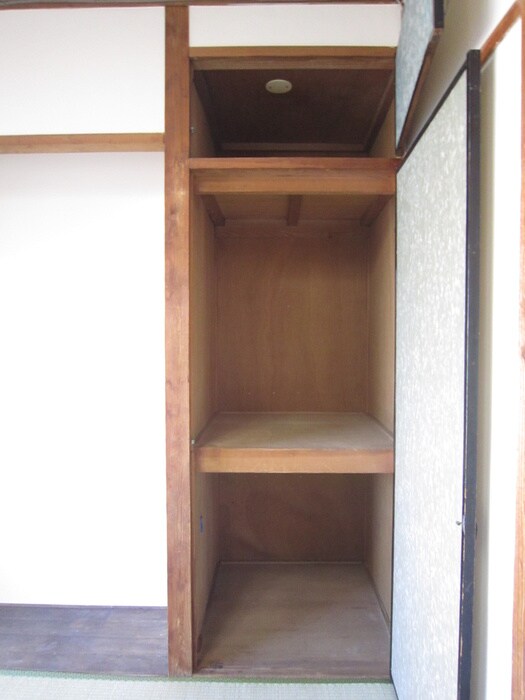 物件内観写真11　(収納)