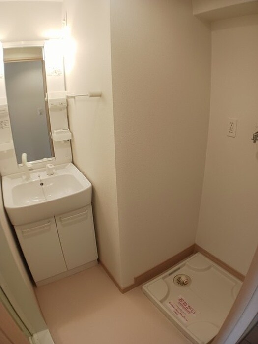 物件内観写真12　(洗面)