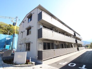 カーサあき亀山　Ａ棟外観写真