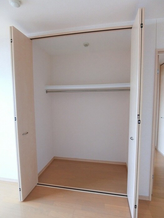 物件内観写真14　(収納)