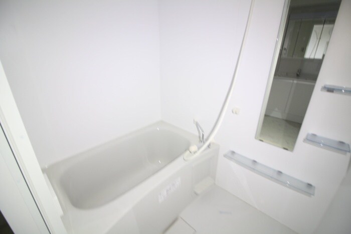 物件内観写真10　(バス／シャワールーム等)