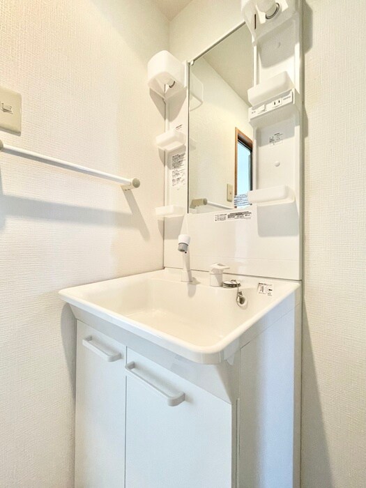 物件内観写真12　(洗面)