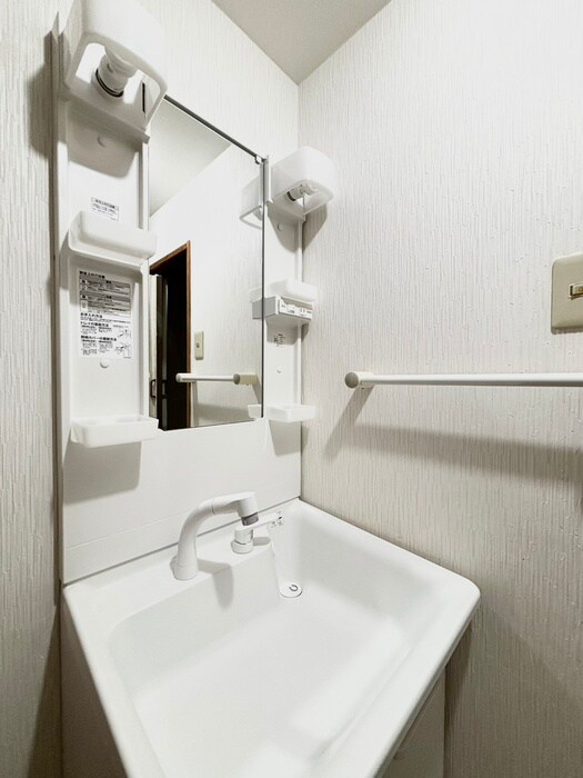 物件内観写真13　(洗面)