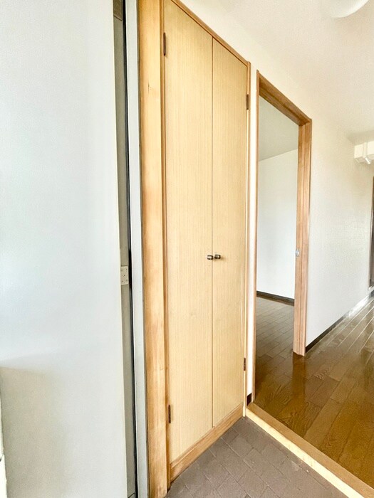 物件内観写真14　(靴箱)