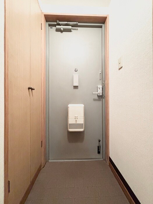 物件内観写真20　(玄関)