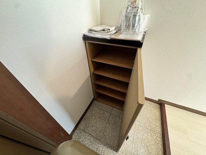 物件内観写真12　(靴箱)