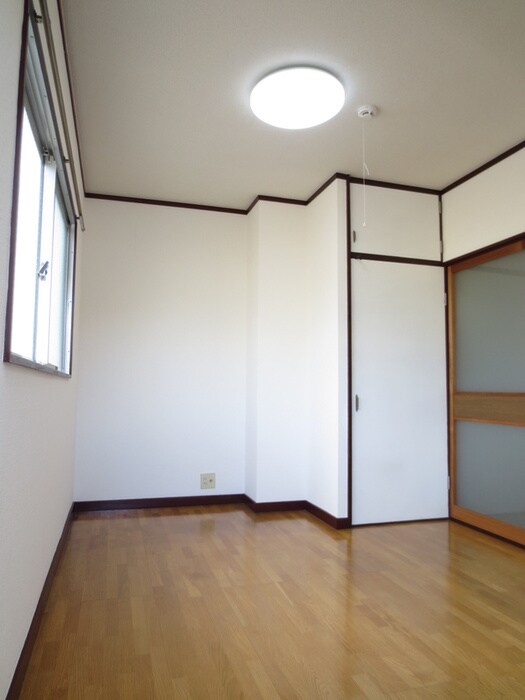 物件内観写真13　(居室)