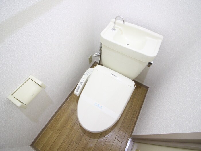 物件内観写真13　(トイレ)