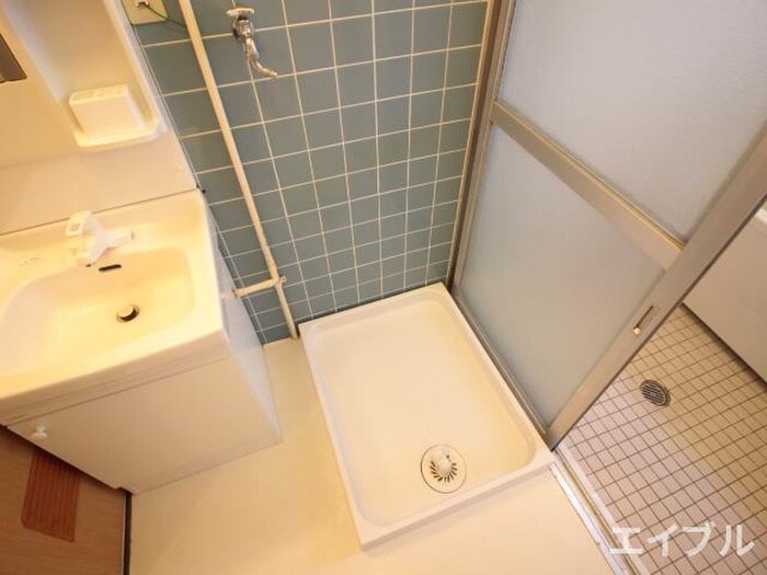 ナナツマチコ－ポＢ棟の洗濯機置場