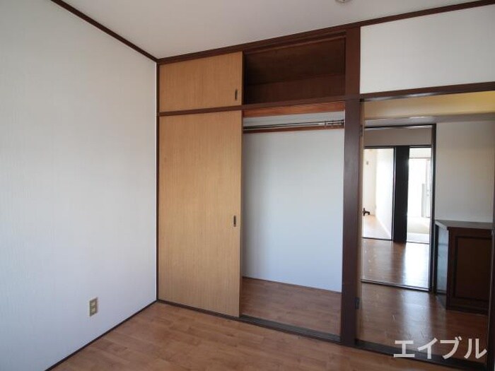 物件内観写真14　(収納)