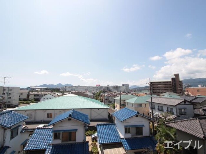 物件内観写真20　(室内からの展望)