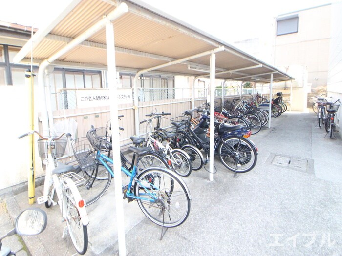 物件外観写真4　(外観写真)