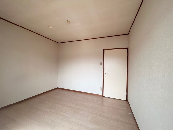 物件内観写真12　(居室)