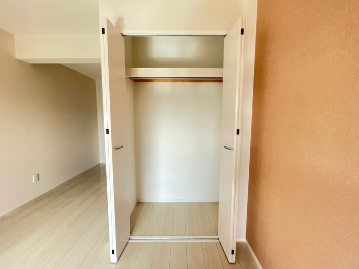 物件内観写真13　(収納)