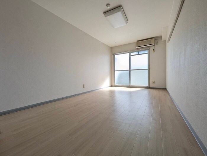 物件内観写真8　(洗面)