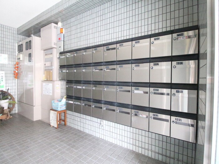 物件外観写真6　(建物設備)