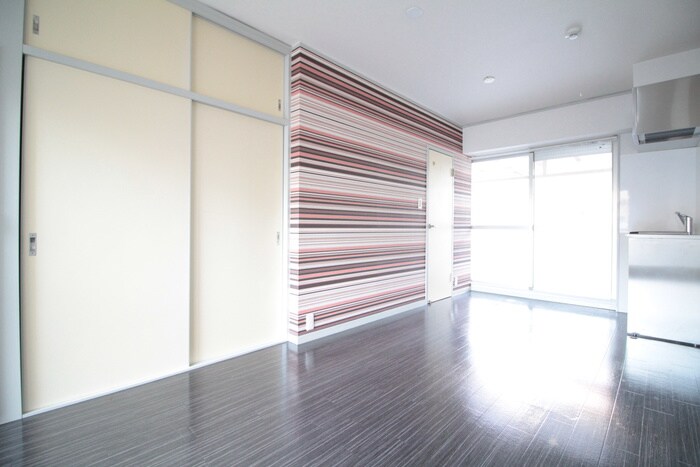 物件内観写真3　(居室)