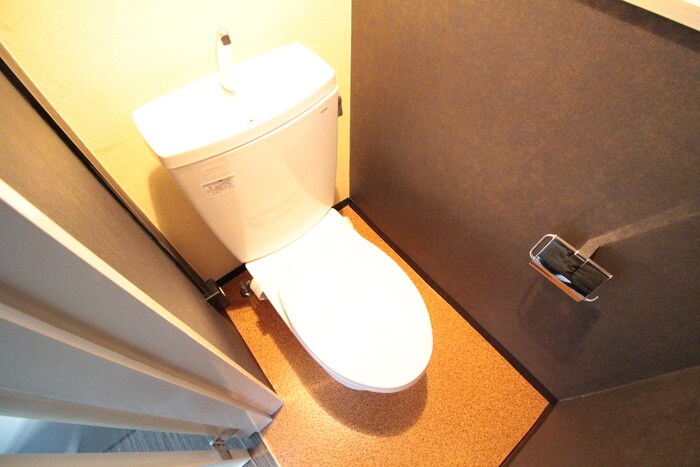 物件内観写真6　(トイレ)