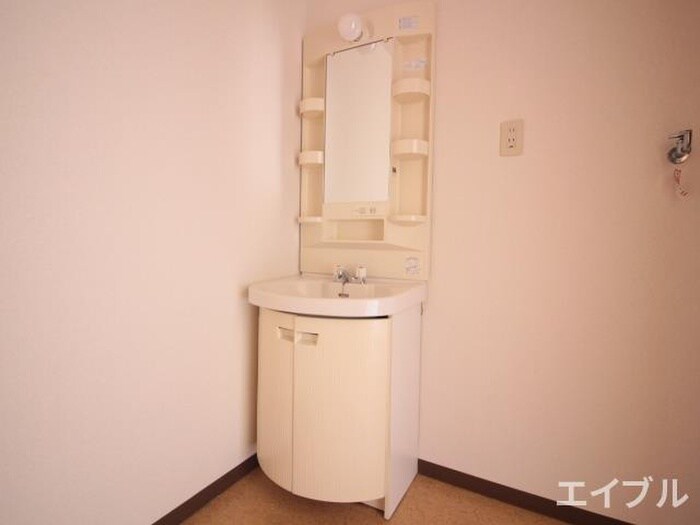 物件内観写真10　(洗面)