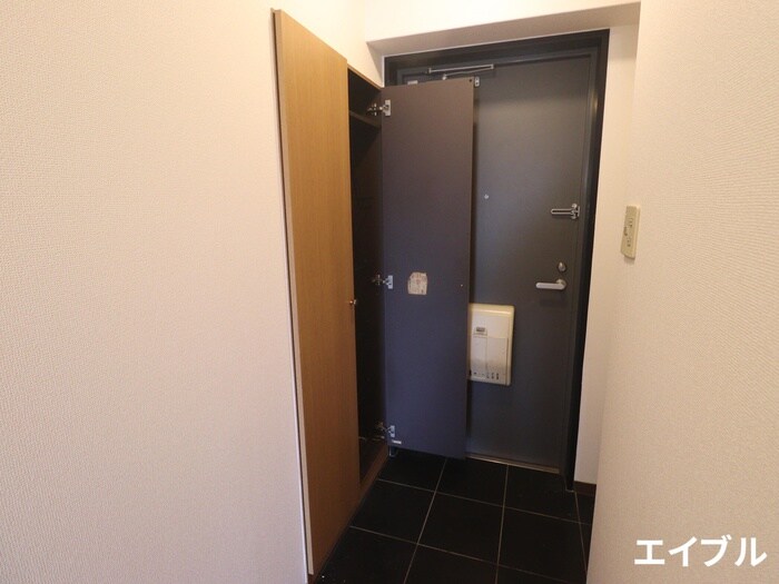 物件内観写真16　(靴箱)