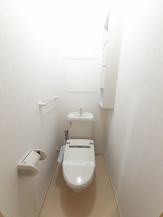 物件内観写真5　(トイレ)