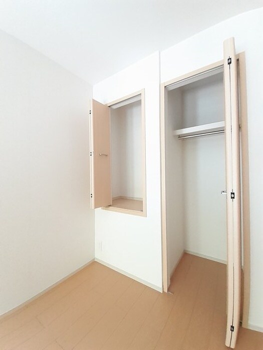 物件内観写真9　(収納)