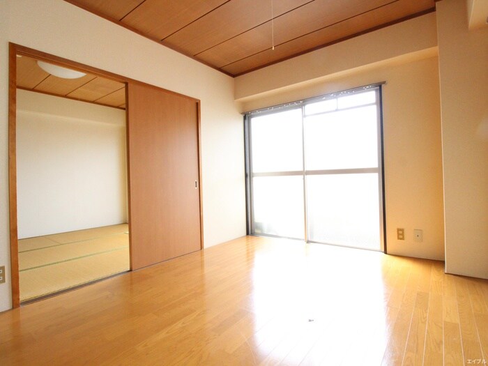 物件内観写真7　(居室)