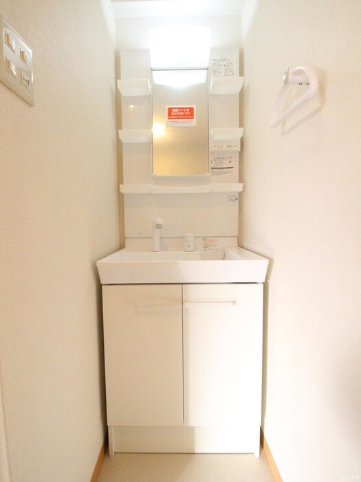 物件内観写真11　(洗面)